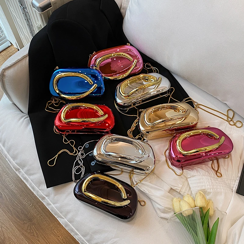 Złota kopertówka damska wieczo – Women Bags 2026 Trends recenzja i cena