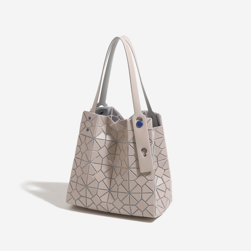 Modna Geometryczna Torba Tote  – Women Bags 2026 Trends recenzja i cena